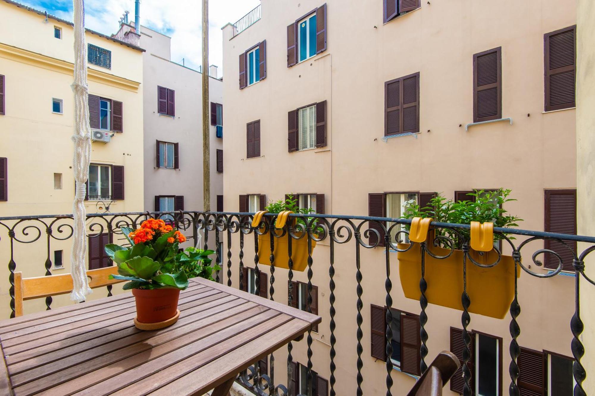 Cattaneo Monti Delizioso E Nuovissimo Appartamento Roma Esterno foto
