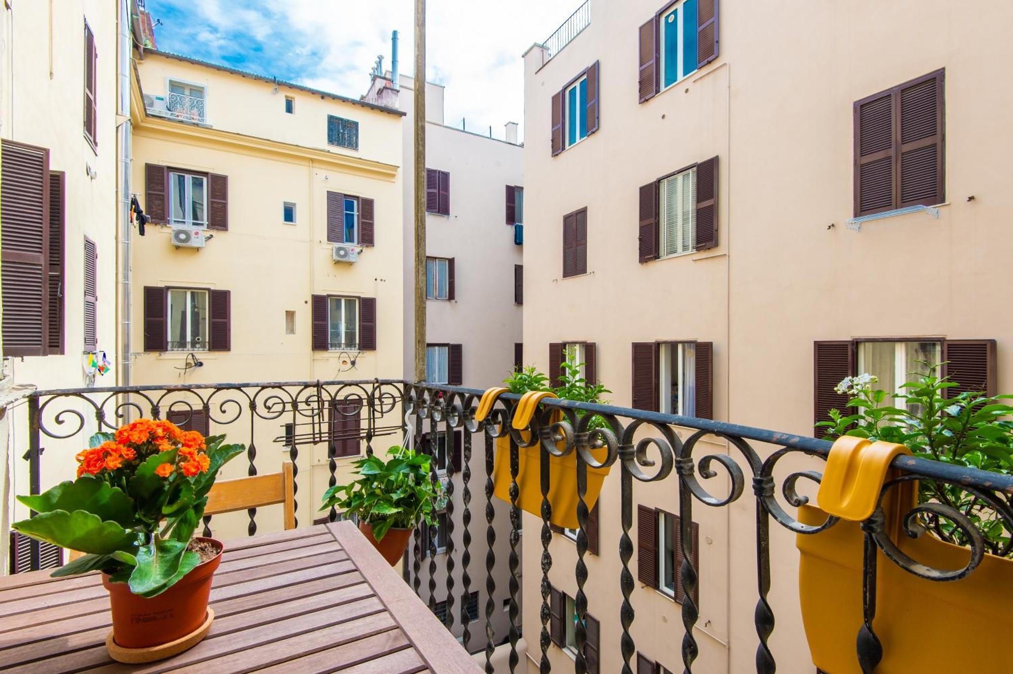 Cattaneo Monti Delizioso E Nuovissimo Appartamento Roma Esterno foto